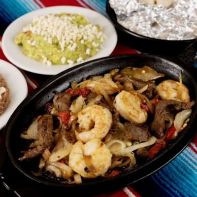 Fajitas de Camarones y Res