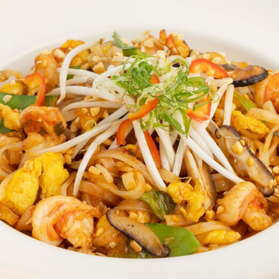 Thai Stir Fried Noodles with Shrimp