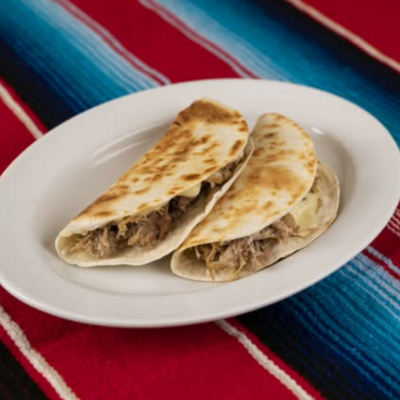 Orden de Quesadillas (Carnitas, Res o Pastor)