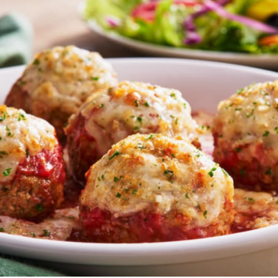 Meatballs Parmigiana (1040 cal)