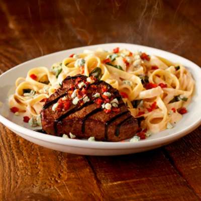 Steak Gorgonzola Alfredo (1580 cal)