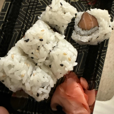 Salmon Avocado Roll