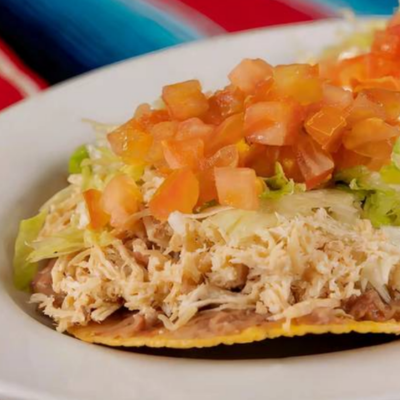 Tostada (Cerdo o Pollo)