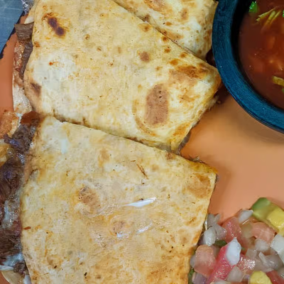Quesadilla de Birria
