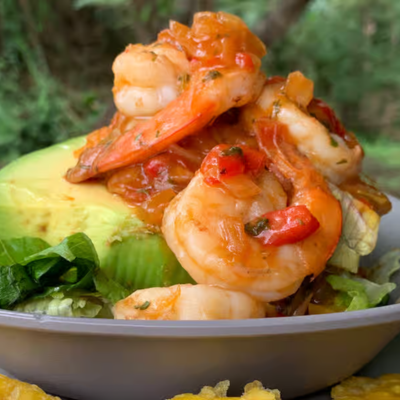 Aguacate Relleno de Camarones