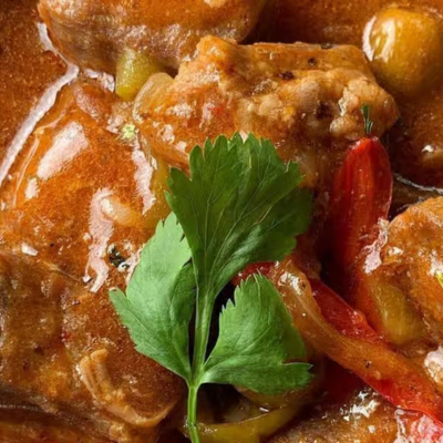 Asopao de Pollo con Tostones.