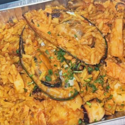 Paellera de Arroz Marinero