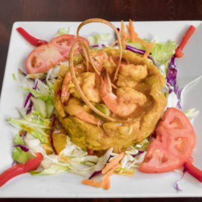 Camarones - Mofongo Relleno