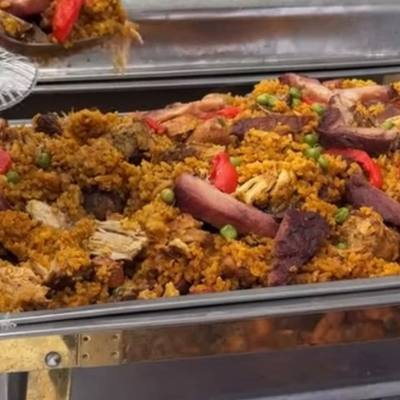 Paella de Carnes y Amarillos