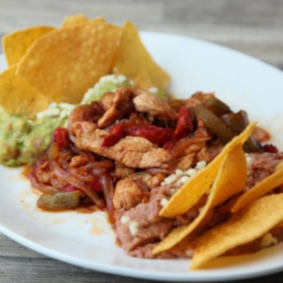 1/2 Orden de Fajitas de Pollo
