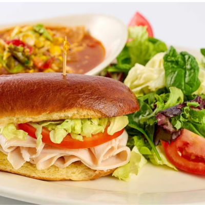 Renee’s Fresh Turkey Sandwich (790 Calories)